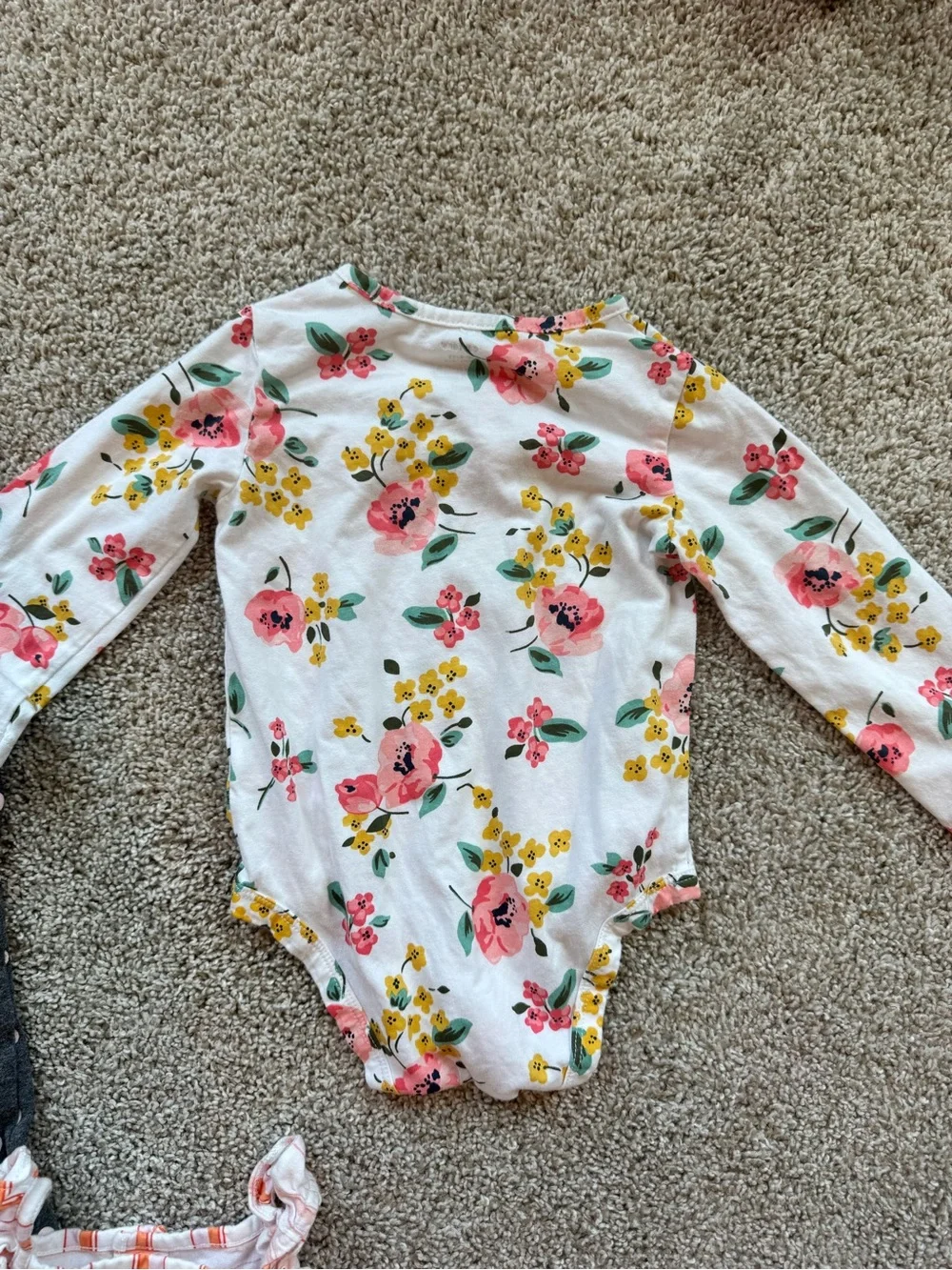 Toddler Girl Carter’s Clothing Bundle Dresses Leggings Shorts 8 Pieces 24M & 2T